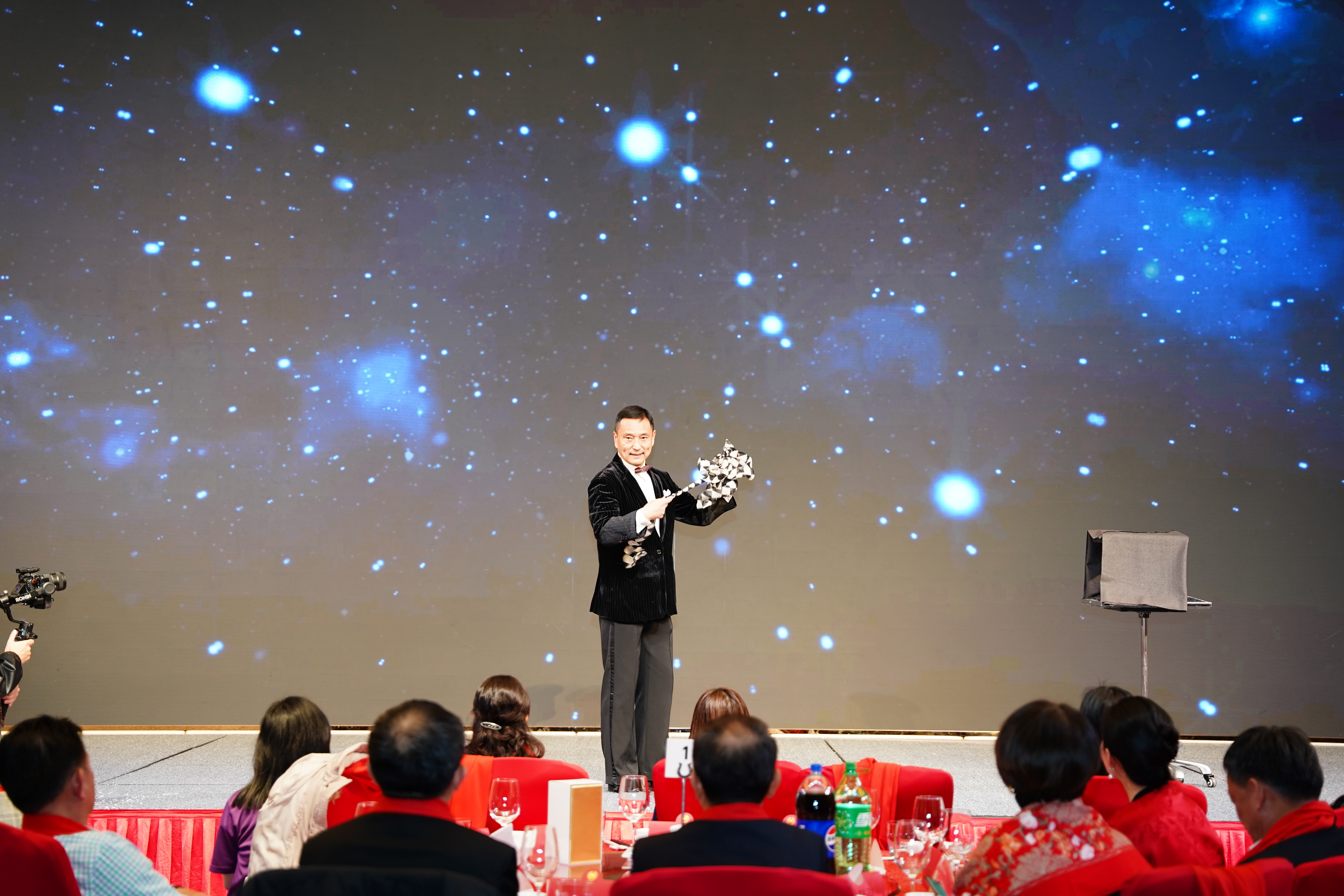 多国选手风采出众,奏响赞歌唱响五洲 多国选手风采出众,奏响赞歌唱响五洲