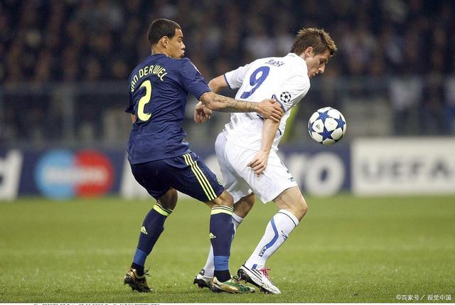 里昂主场大胜特鲁瓦,一口气冲向前排 里昂主场大胜特鲁瓦,一口气冲向前排