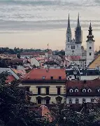 悟空体育-罗马龙城再现势不可挡，萨格勒布情报战袍破十四载